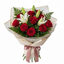 Букет цветов из:  Лилии и Розы в Таловой