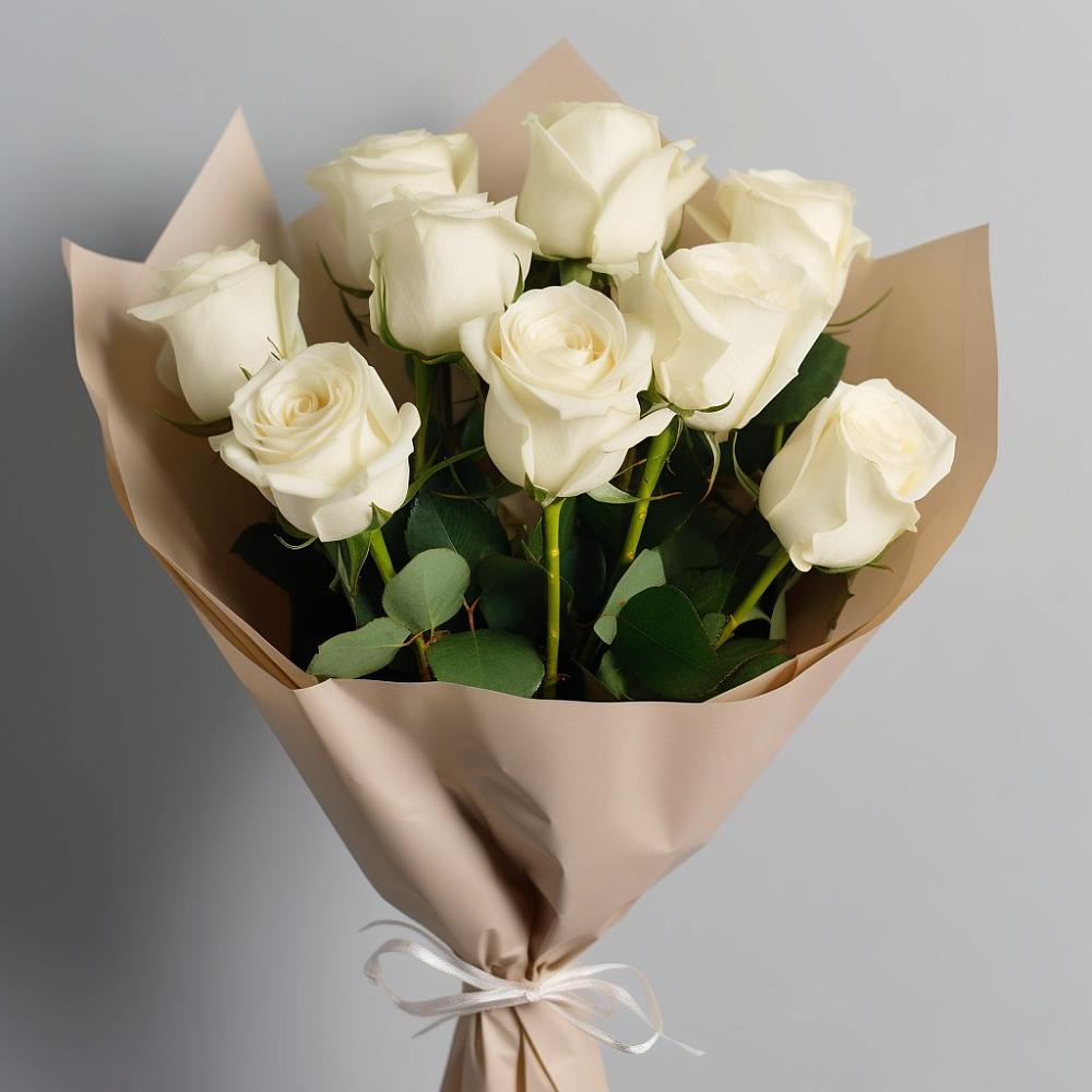 Букет 9 Белых роз Эдлесс Лав в Таловой