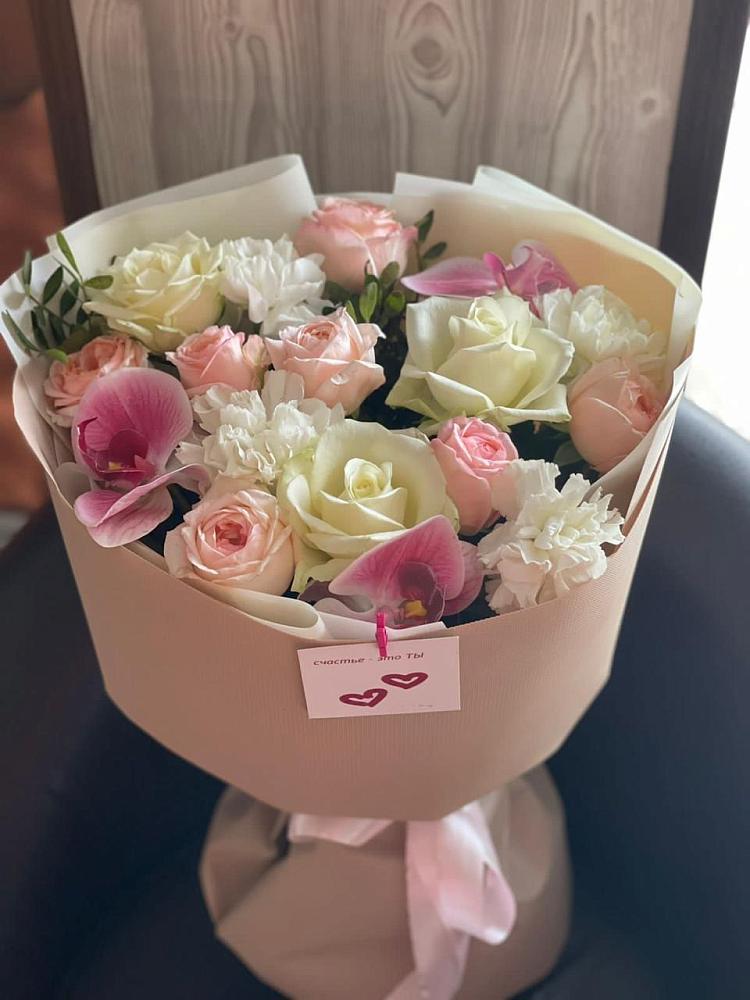 Букет цветов из: Орхидеи, Розы и Гвоздики в Таловой