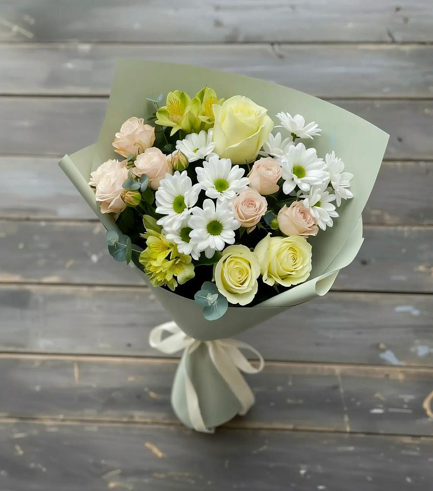 Букет цветов из: Альстромерии, Розы и Хризантемы в Таловой