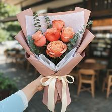 Букет цветов из:  Розы в Таловой