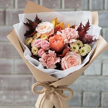 Букет цветов из:  Гвоздики, Хризантемы и Розы в Таловой