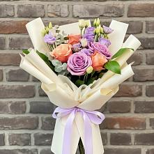 Букет цветов из:  Лизиантусы и Розы #REPLACE_PRED# Таловой