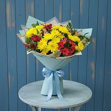 Букет цветов из:  Альстромерии и Хризантемы #REPLACE_PRED# Таловой