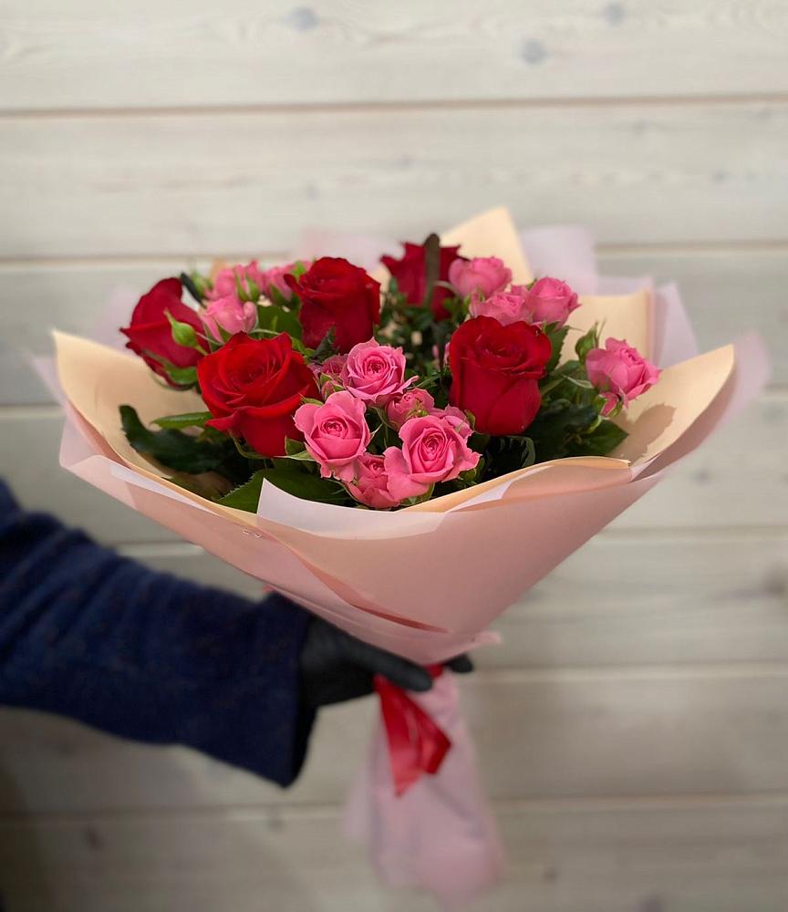 Букет цветов из: Розы в Таловой