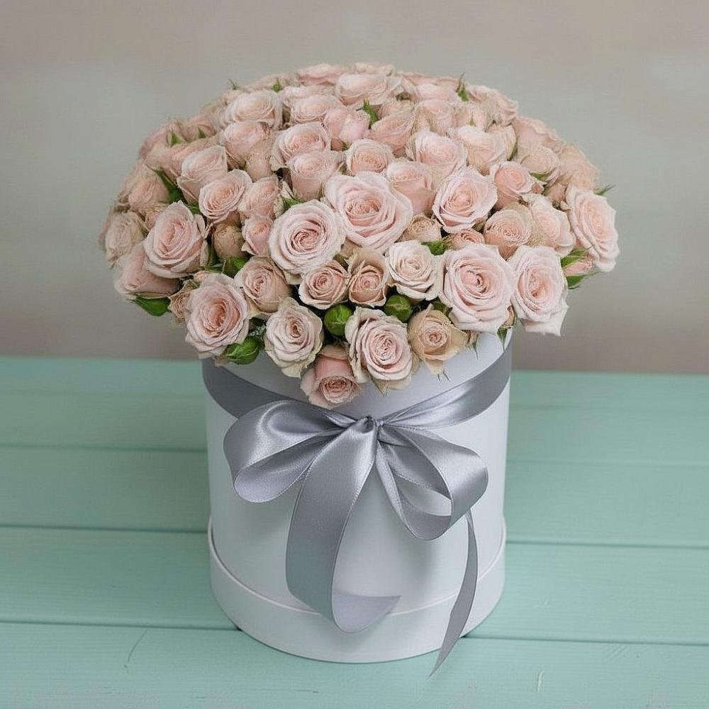 Цветочная композиция из Розы в шляпной коробке в Таловой